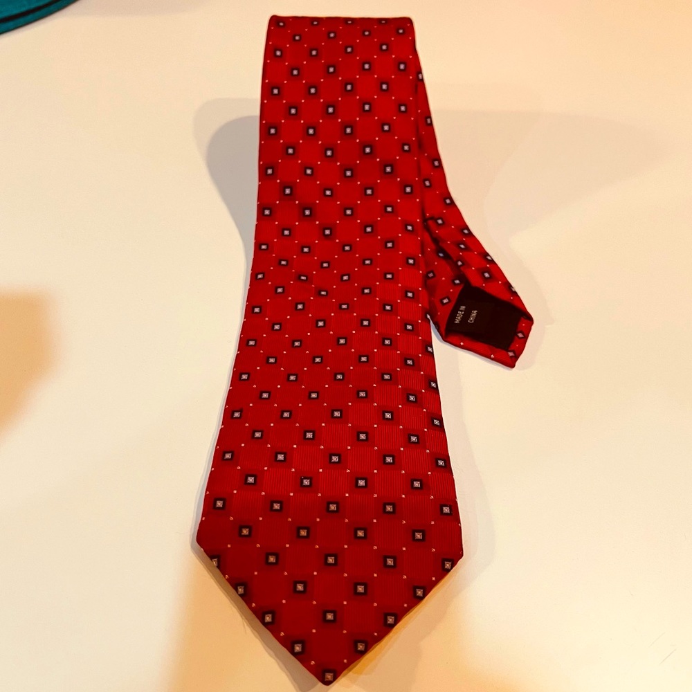 Michael Kors red and blue patterned tie